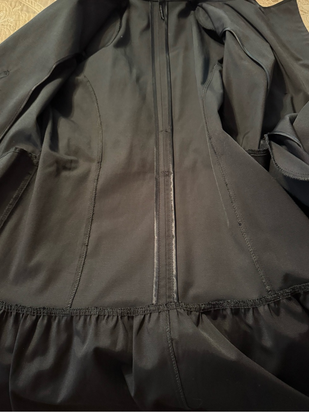 Peperosa Black Belted Trench Coat – Size Medium - Picture 4 of 7